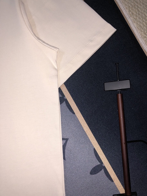 ブランドTシャツ素材ディテール